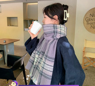 Γυναικείο  κασκόλ  φθινοπώρου-χειμώνα σε πολλά χρώματα