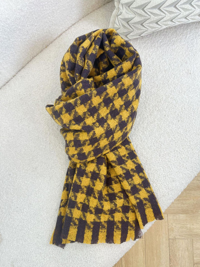 Ženski jesensko-zimski karirani šal-retro model