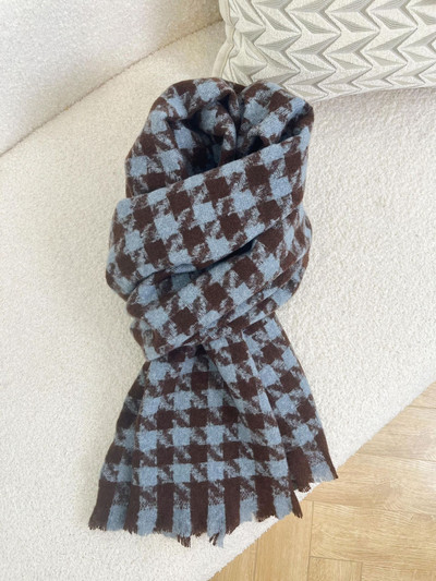 Ženski jesensko-zimski karirani šal-retro model
