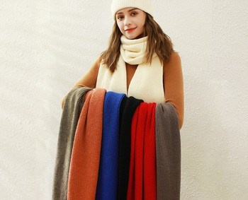 Изчистен зимен дамски шал в различни цветове