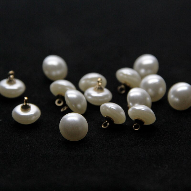 10mm Μανιτάρι Faux Πλαστικό Πουκάμισο ημικύκλιο Πέρλες Κουμπιά Χρυσό Κουμπί Στέλεχος για Γυναικεία Ρούχα Παιδικά Διακοσμητικά Μίνι Ραπτικής DIY