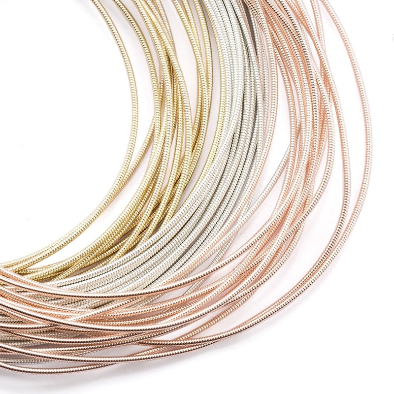 QIAO doba līnija Šūšanas piederumu plāksteris, izšūšanas nozīmītes paklājiņš, vara stieple, uzlabots roku darbs, rotaslietu piederumi, 10g/partija