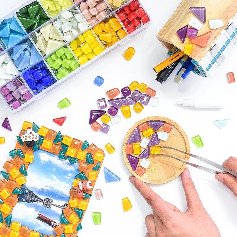 50 vnt. netaisyklingos formos mišraus krištolinio stiklo spalvingi mozaikiniai akmenys, pasidaryk pats, rankų darbo vaikų kūrybinių dekoravimo priedų lipdukas