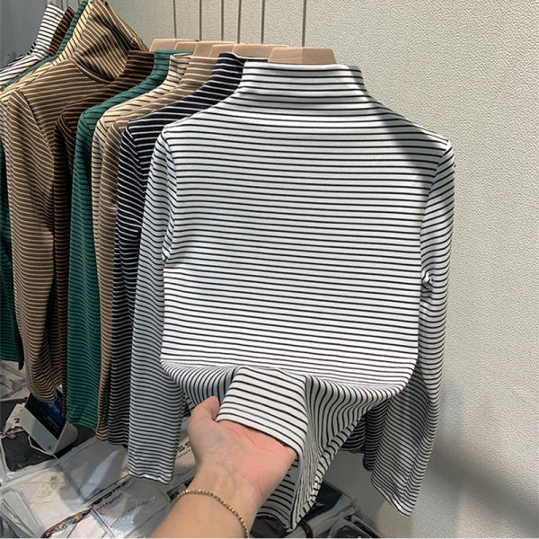 Παιδική ριγέ εμπριμέ μπλούζα για κορίτσια