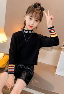 Παιδική casual μπλούζα με πολύχρωμη στάμπα και επιγραφή