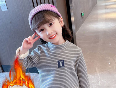 Κομψή ριγέ μπλούζα για κορίτσια με κέντημα