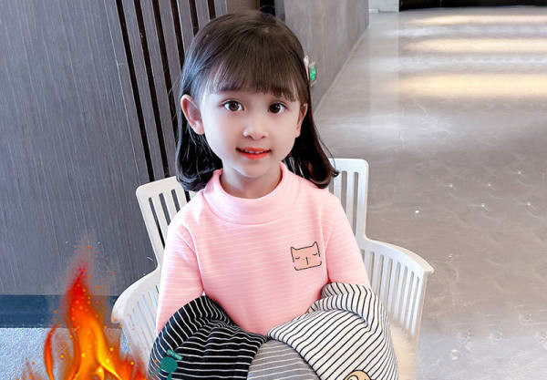 Κομψή ριγέ μπλούζα για κορίτσια με κέντημα