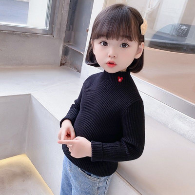 Uue mustriga tikandiga pluus tüdrukutele