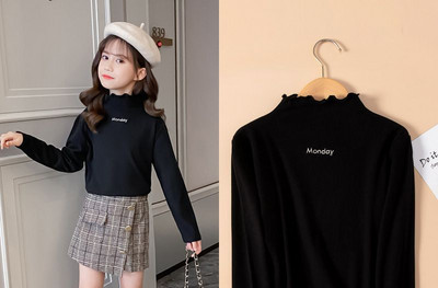 Μπλούζα με στάμπα με ψηλό γιακά για κορίτσια