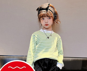 Ριγέ μπλούζα με οβάλ λαιμόκοψη για κορίτσια