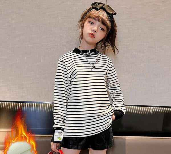 Ριγέ μπλούζα με οβάλ λαιμόκοψη για κορίτσια