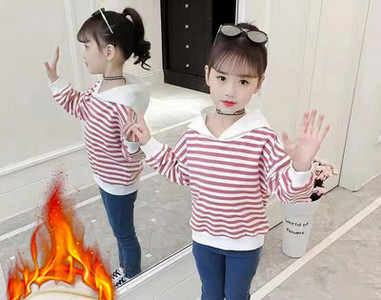 Παιδική ριγέ μπλούζα με κουκούλα για κορίτσια