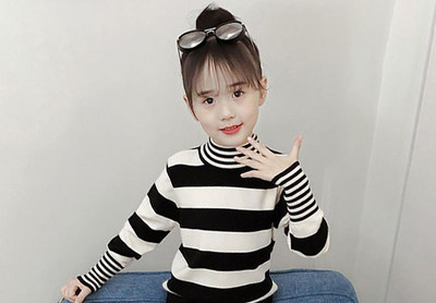 Παιδική ριγέ μπλούζα με γιακά πόλο για κορίτσια