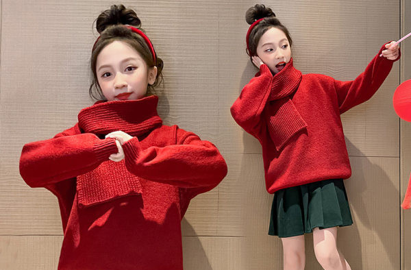 Κλασική  χειμερινή μπλούζα για κορίτσια