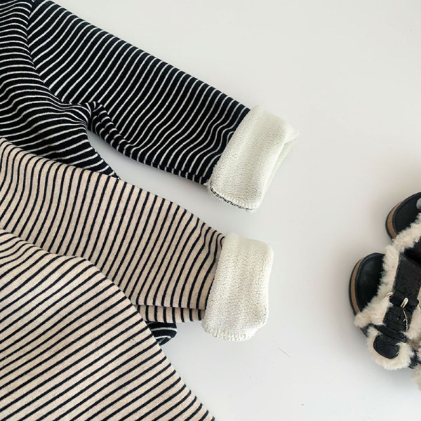 Μπλούζα με ψηλό γιακά ριγέ για κορίτσια