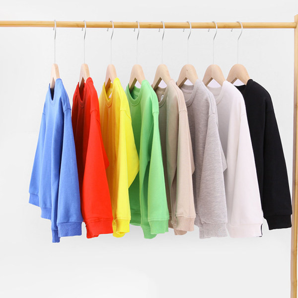 Μονόχρωμη μπλούζα για κορίτσια με οβάλ λαιμόκοψη και μακρύ μανίκι