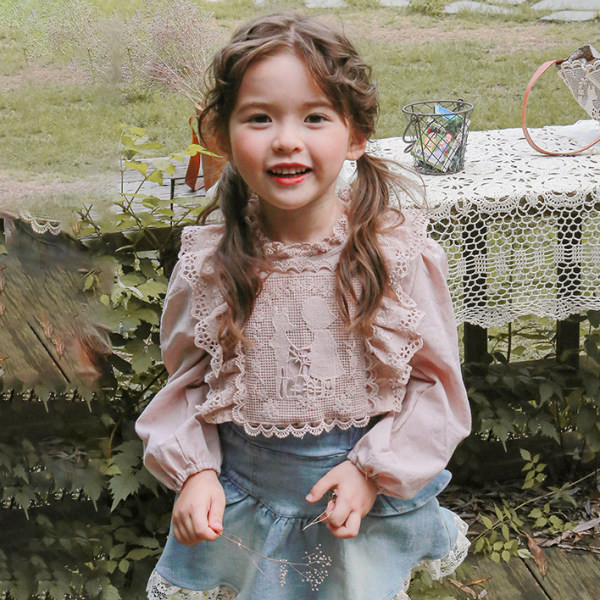 Moodne pitsiga lastesärk tüdrukutele