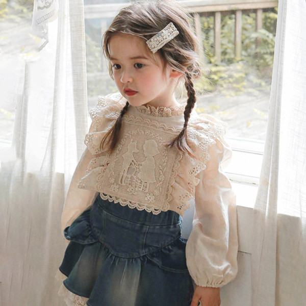 Moodne pitsiga lastesärk tüdrukutele