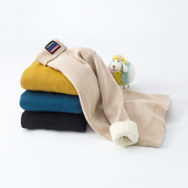 Gyerek blúz pólógallérral és emblémával, bélelt modell