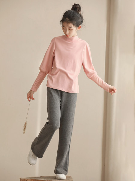 Παιδική μπλούζα - καθαρό μοντέλο σε δύο χρώματα