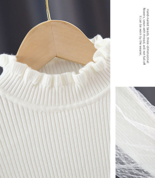 Laste kaasaegne tülliga pluus