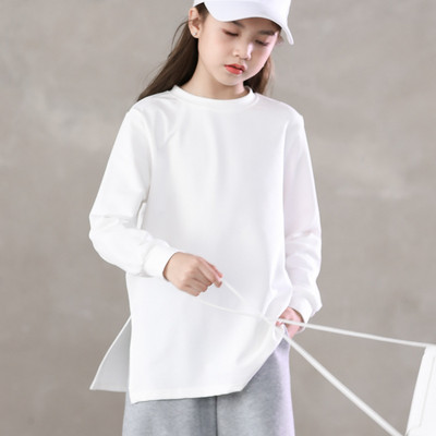 Γυναικεία casual στρογγυλή μπλούζα σε λευκό χρώμα