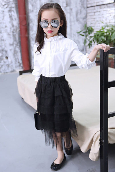 Κομψό πουκάμισο για κορίτσια με  βολάν και κούμπωμα με κουμπιά