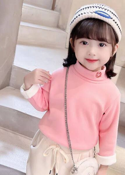 Bluza cu guler polo captusita pentru fete cu broderie