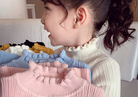 Bluză pentru copii cu guler înalt pentru fete