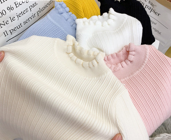 Bluză pentru copii cu guler înalt pentru fete