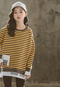 Φαρδύ μοντέλο παιδική μπλούζα με επιγραφή