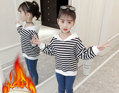 Casual Παιδική ριγέ μπλούζα με κουκούλα