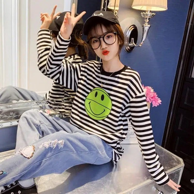 Tasuta mustriga triibuline pluus tüdrukutele trükiga