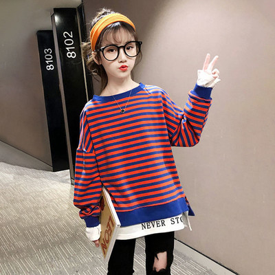 Casual παιδική ριγέ μπλούζα με στρογγυλή λαιμόκοψη