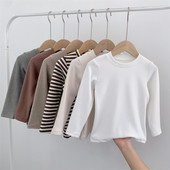 Ovaalse kaelusega ja pikkade varrukatega vabaaja lastepluus