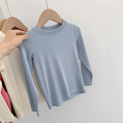 Μονόχρωμη παιδική μπλούζα με στρογγυλή λαιμόκοψη