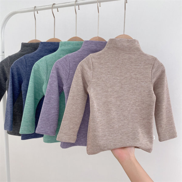 Μοντέρνα παιδική μπλούζα με ψηλό γιακά