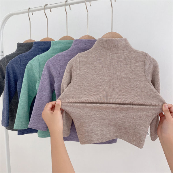 Μοντέρνα παιδική μπλούζα με ψηλό γιακά