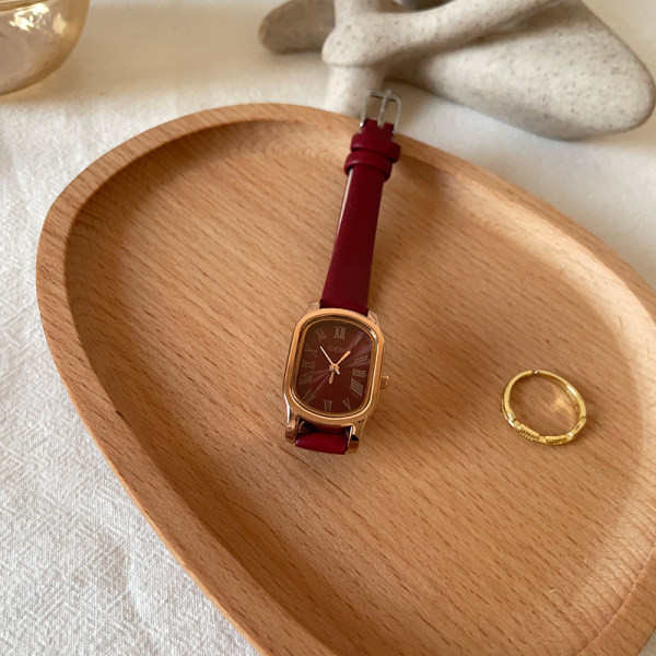 Ceas de dama cu curea din piele - in trei culori