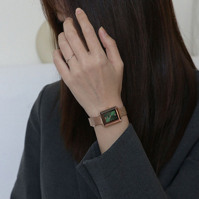 Γυναικείο ρολόι σε χρυσό χρώμα