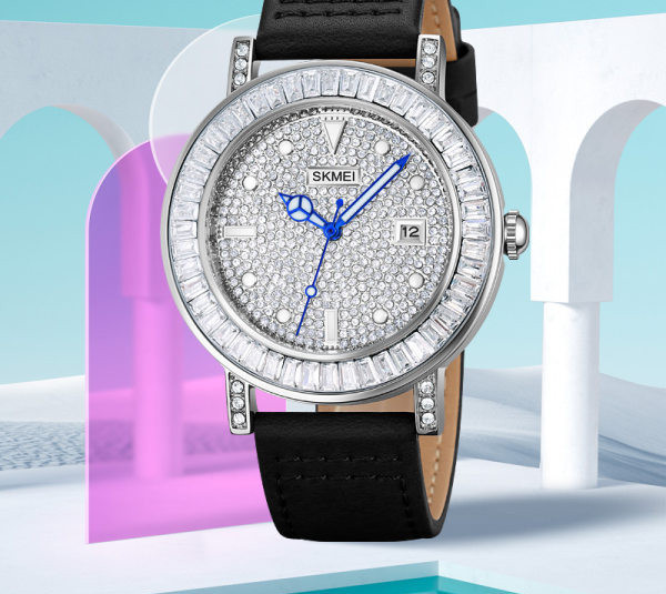 Ceas elegant de dama - cu pietre