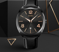 Praegune naiste käekell - musta värvi