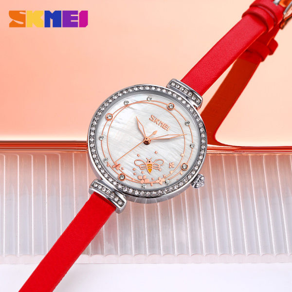 Ümara kujuga naiste käekell