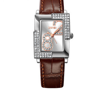 Τρέχον γυναικείο ρολόι σε διάφορα χρώματα