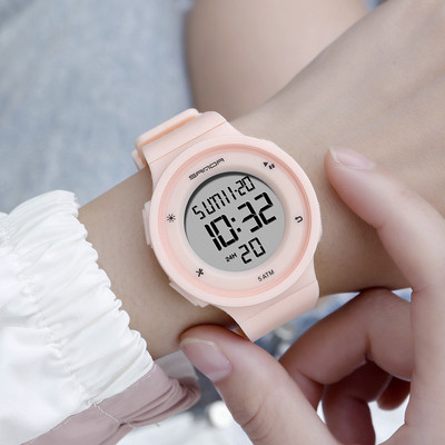 Ühevärviline silikoonrihmaga naiste elektrooniline käekell