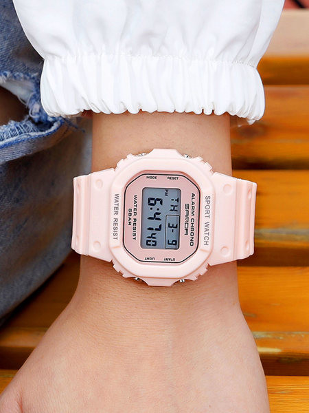 Ühevärviline silikoonrihmaga naiste elektrooniline käekell