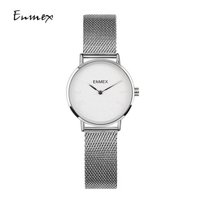 Καθαρό μοντέλο γυναικείο ρολόι με επιγραφή