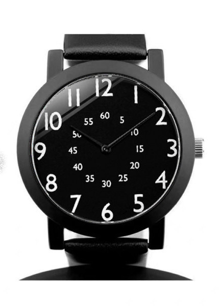 Ceas de dama modern - cu forma rotunda