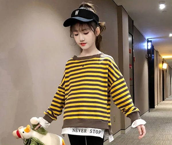 Tüdrukute vabaaja pikkade varrukatega triibuline pluus