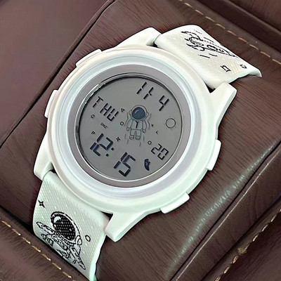 Γυναικείο αδιάβροχο ηλεκτρονικό ρολόι με λουράκι σιλικόνης